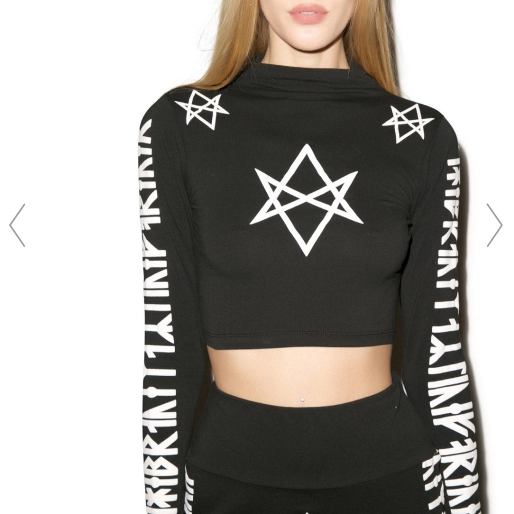 NWOT Long Clothing "Hexagram" Crop Top